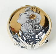 СЕРЕБРЯНАЯ ШКАТУЛКА "ДЕВУШКА"