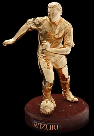 Скульптура "Футболист" (золотой)