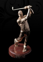 Скульптура "Игрок в гольф" (золотой)