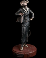 Скульптура "Светская львица"