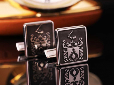 Запонки с гербом