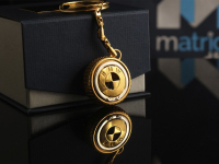 Серебряный брелок BMW с инициалами