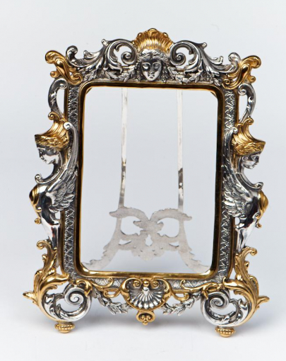 СЕРЕБРЯНАЯ РАМКА "МУЗА"