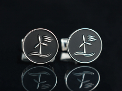 Запонки с логотипом 