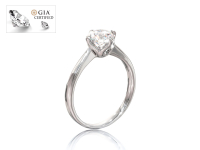 Кольцо “Марго” из золота с бриллиантом