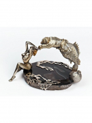 Серебреная Композиция Женщина-Европа