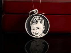 Серебряный кулон "Доченька"