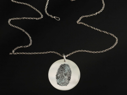 Серебряный кулон "Круг" с идивидуальными символами