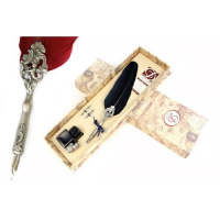 Письменный набор с перьями