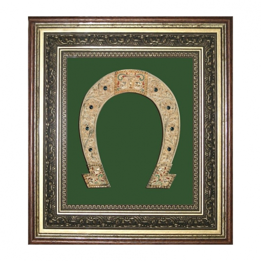 Коллаж 'Подкова' на зеленом фоне