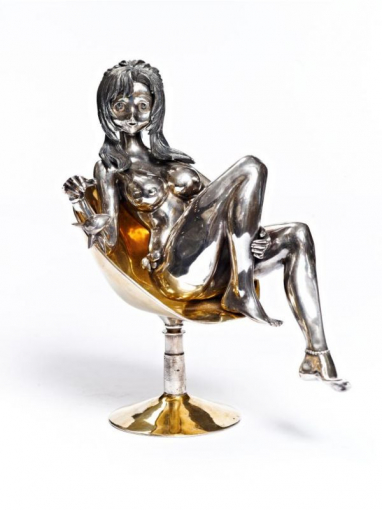 Серебреная Статуэтка Девушка на кресле