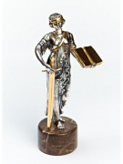 Серебреная Статуэтка Закон
