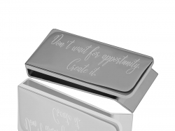 Серебряный зажим с афоризмом