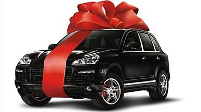 как упаковать большой подарок как упаковать большой подарок